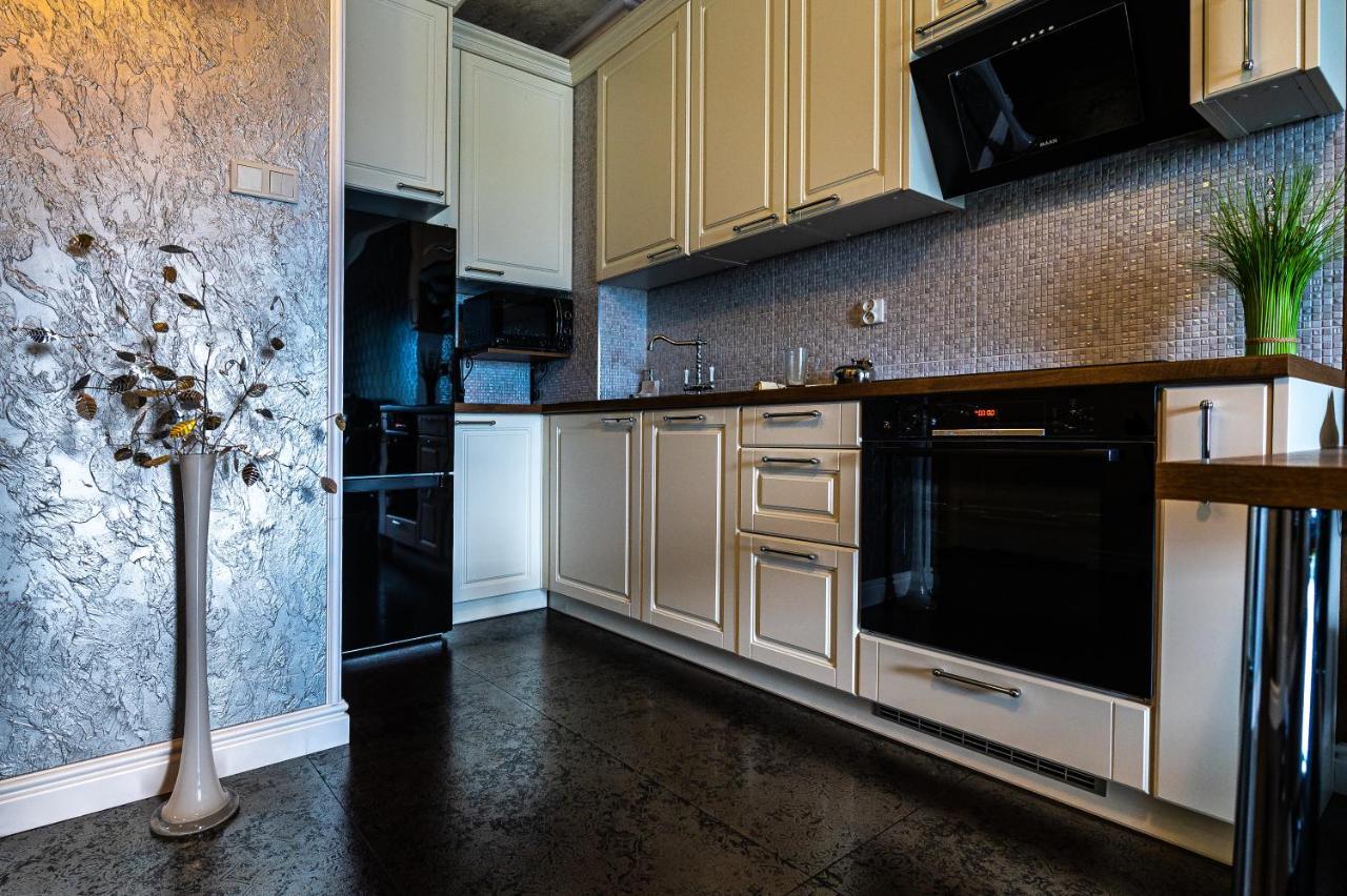 Apartament Rajski-Parking, Taras, Vat, Targi 2Km Kielce Esterno foto