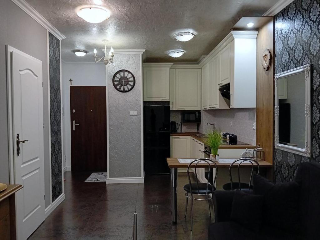 Apartament Rajski-Parking, Taras, Vat, Targi 2Km Kielce Esterno foto